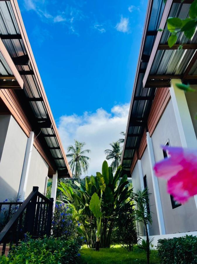 Phurin Thara Resort Koh Lanta Bagian luar foto