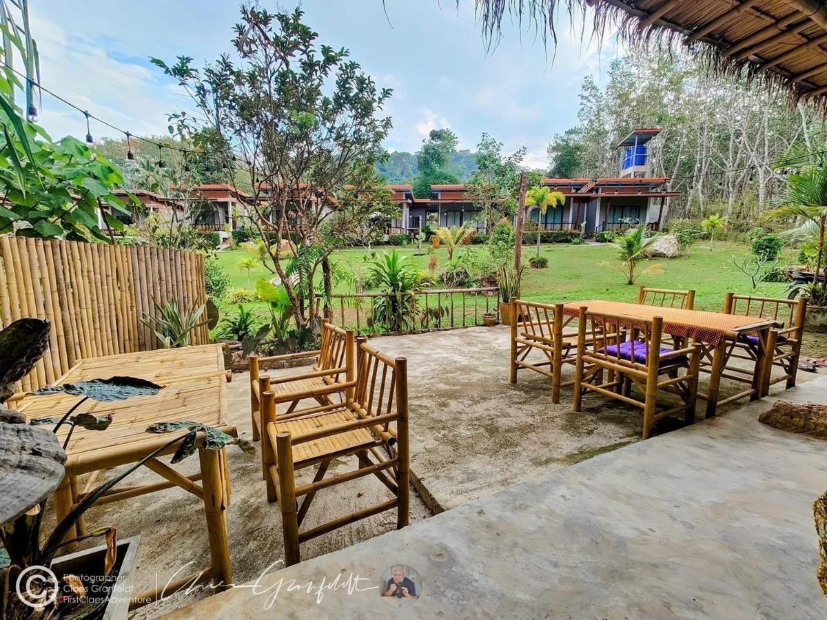 Phurin Thara Resort Koh Lanta Bagian luar foto